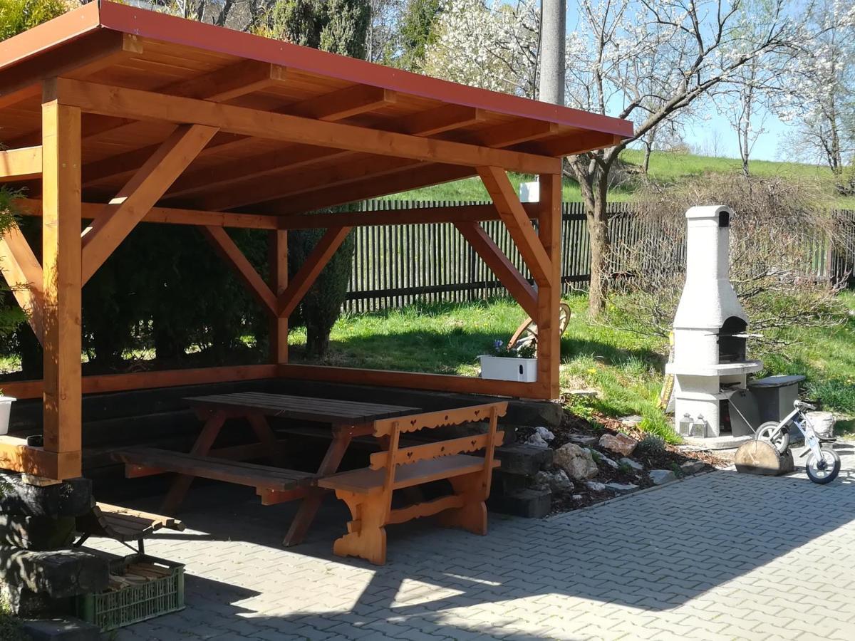 Chata Pod Lesem Rymarov Exterior photo